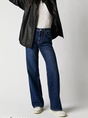 Free People We The Free Tinsley Baggy Mid Rise Straight Leg Jean Dark Wash 24